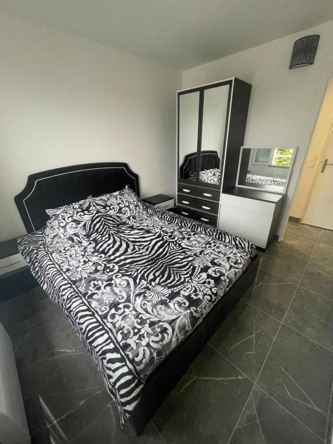 Appartement Lagny Sur Marne Disneyland Paris Kültér fotó